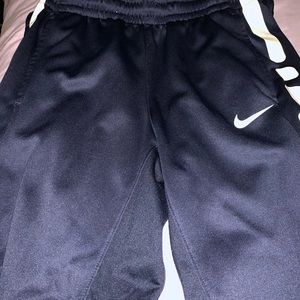 nike basketball pants